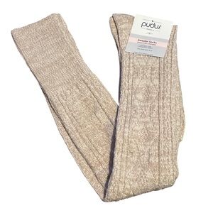 Pudus Sweater Socks